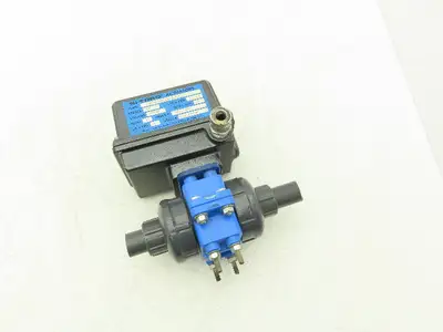 Bi-Torq 3/4" PVC Ball Valve 2-Way 115V Electric Actuator IC-3PS-07-100-E-A-4