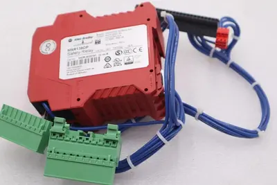 ALLEN-BRADLEY 440R-M23151 SER B 24VAC 250V SAFETY RELAY STOCK #K-2263