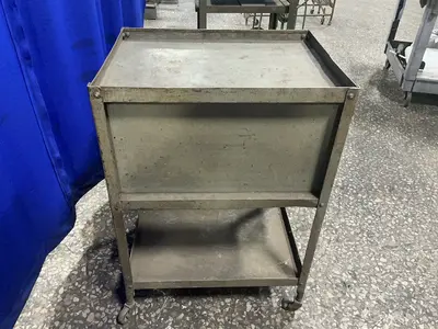 Used _UNKNOWN_ _UNKNOWN_ Cabinets Ohio US | HGR 24 #1541571