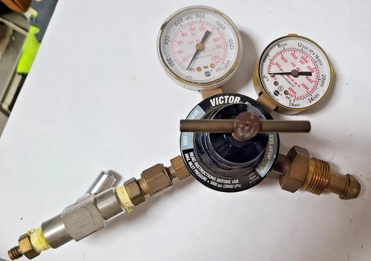 Used VICTOR 7657565656 Regulators California US | Amiron Machinery #726189