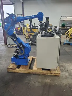 USED 2013 YASKAWA MOTOMAN MH80
