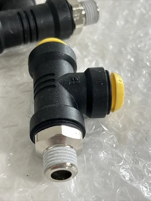 NEW LOT OF (12) PARKER FLUID CONNECTORS 2 Various Sizes Fast Shipping
