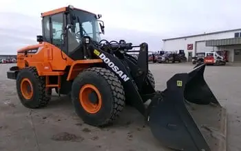 USED 2016 Doosan DL200-5