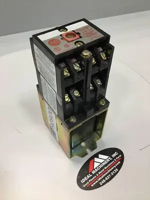 USED ALLEN BRADLEY 700DC-PK400Z24