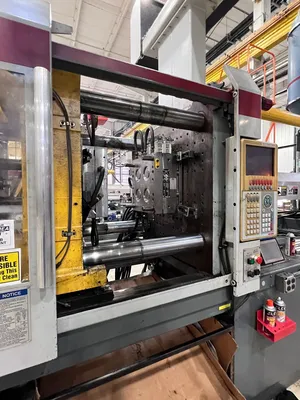 1998 VAN DORN 300HT30 Plastic Injection Mold | Universal Press & Machinery (UPM) (4)