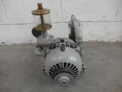 Gast Carbon Steel Vacuum Pump