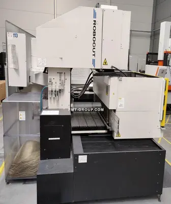 Used 2016 FANUC ROBOCUT C800 IB Wire EDM | F.M.T. Group s.r.o. #1252825