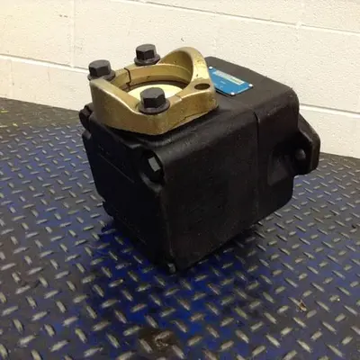 USED DENISON HYDRAULICS T6EYR623R00A1M70383