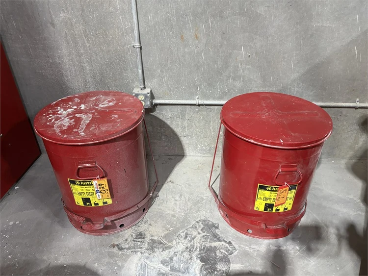 Used JUSTRITE 09700 Hazardous Storage Units Texas US | MachineryMax #1488331
