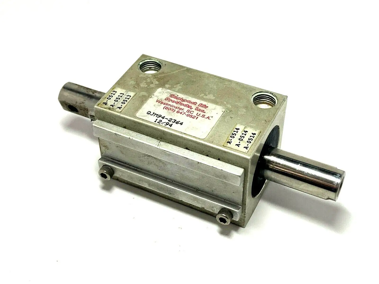 Used COMPACT PNEUMATIC CYLINDER 3/4" STROKE Pneumatic Cylinders | Maverick Industrial Sales #1115357