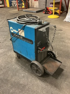 Used Miller _UNKNOWN_ Wire Feed Welders Ohio US | Equipment Recovery Corp. #1331424