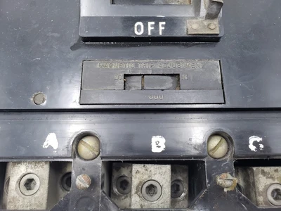 USED SQUARE D MA36800