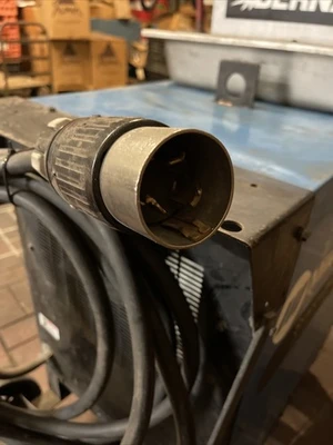 USED Miller 903056