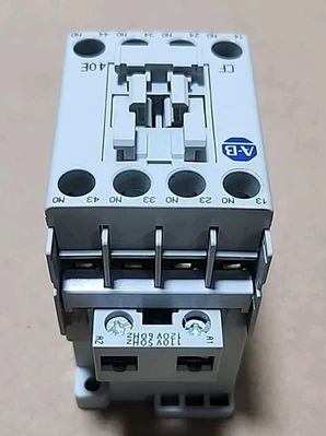 NEW Allen-Bradley 700-CF400D