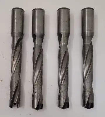 USED KENNAMETAL DK1710913
