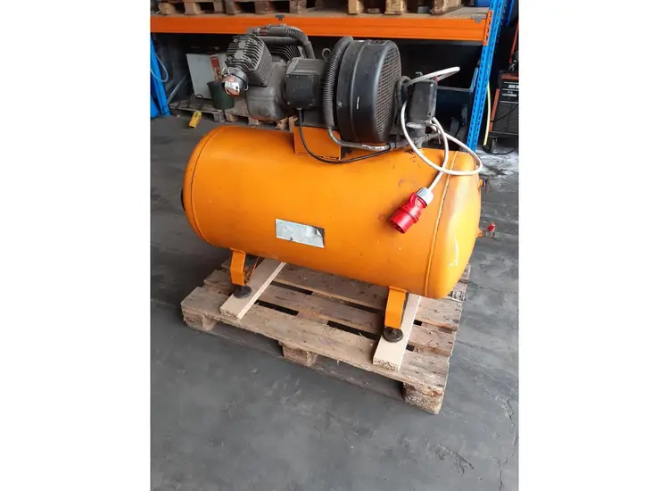 Used KAESER 10 BAR COMPRESSOR Air Compressors (Misc) BE | Apt International N.V #362654
