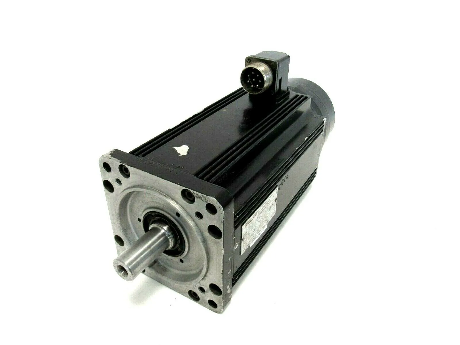 NEW INDRAMAT MAC90B-0-PD-2-C/110-A-1 SERVO MOTOR MAC90B0PD2C110A1