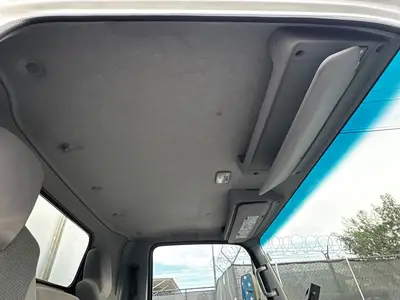 Used 2017 ISUZU NPR XD Reefer Trucks Florida US | Truck and Van Outlet #1509165