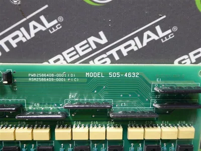 Siemens Simatic 505-4632 24-110 VAC Output Module PWB 2586408-0001 Rev. D Used