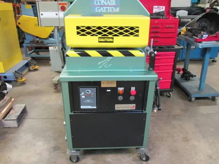 Used _UNKNOWN_ _UNKNOWN_ Pullers (Extrusion Downstream) New York US | Plastic Extrusion Machinery #508763