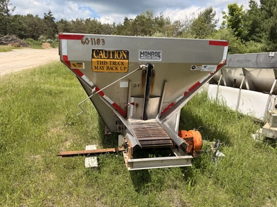 Used MONROE 14' SALT / SAND SPREADER Dry Spreaders Michigan US | Miedema Asset Management Group #1282468