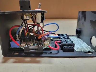 USED KB ELECTRONICS KBMD-240D