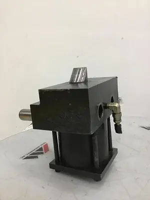 USED HUSKY 219971