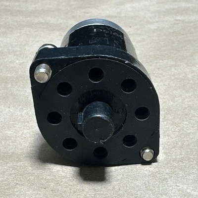 USED Clippard Minimatic R443