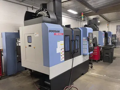 Used 2013 DOOSAN DNM400-II Vertical Machining Centers Illinois US | Machinery Marketing International #1352542