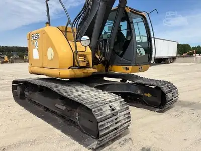 Used 2011 DEERE 225D LC Crawler Excavators North Carolina US | Southeastern Equipment Corp #1467726