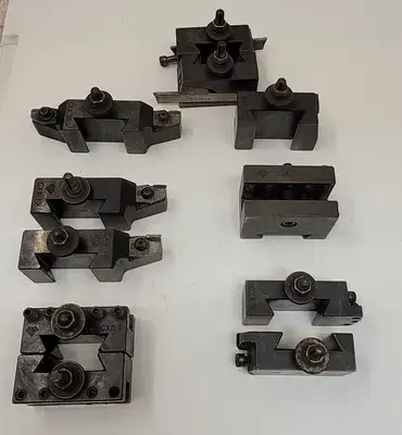 USED ALORIS TOOL POST HOLDER