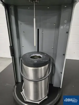USED Micromeritics Micromeritics Tristar II Plus surface area and porosity analyzer, Model 3030