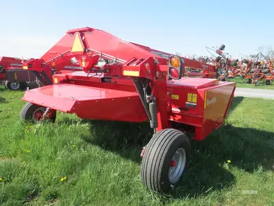 New | in-Stock 2024 MASSEY FERGUSON 1393 Mower Conditioners Pennsylvania US | Zimmerman Farm Service #1409903
