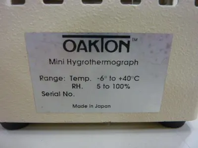 USED OAKTON 08369-70
