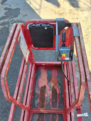 USED 2017 MEC 1330SE