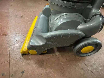 Used Dyson Used Dyson Dc14 All Floors Upright Bagless Vacuum Cleaner Vacuum Cleaners Illinois US | Falcon Restaurant Supply #1375736