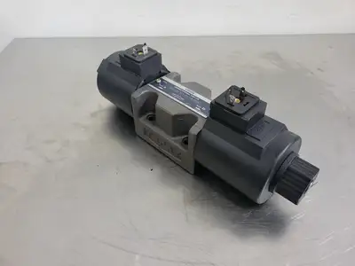 NEW YUKEN DSG-03-3C3-D12-N-5090
