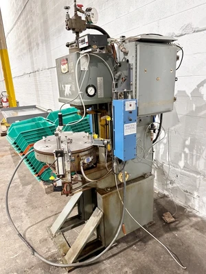 DENISON 6TON HYDRAULIC PRESS W/ INDEX TABLE