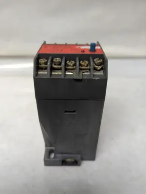 Used MOELLER EMT-DBK Miscellaneous Equipment (Electrical & Power) | Surplus Asset Holdings #1198555