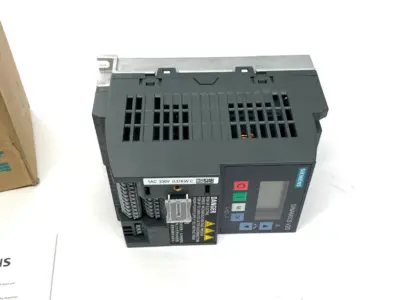 New | in-Stock Siemens SINAMICS V20 Converter Drive 0.37kW 1AC 230V Variable Speed Drives Michigan US | Maverick Industrial Sales #1392638