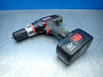 Craftsman 1/2" Drill / Driver W/charger And Two Batteries
