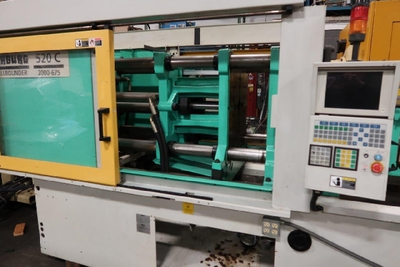 USED 1999 ARBURG 520C 2000 675