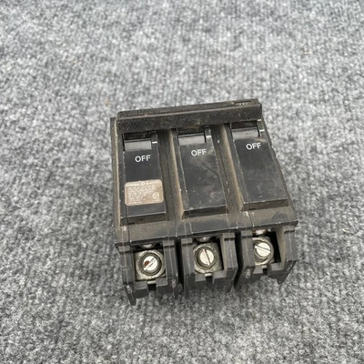 Used GE THQL32020 Misc Electrical & Power Parts California US | Davliegogo LLC #1710087