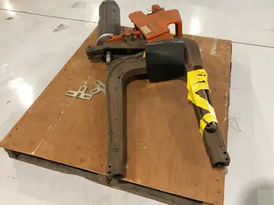 Used Milco Spot Style Weld Gun Spot Welders Michigan US | Maverick Industrial Sales #1489456