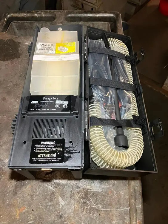 Used _UNKNOWN_ _UNKNOWN_ Vacuum Cleaners Ohio US | Myron Bowling Auctioneers Inc #1504664
