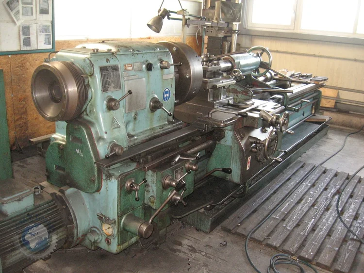 Used TOS ČELÁKOVICE SU 80A / 2750 Engine Lathes SK | F.M.T. Group s.r.o. #1265654