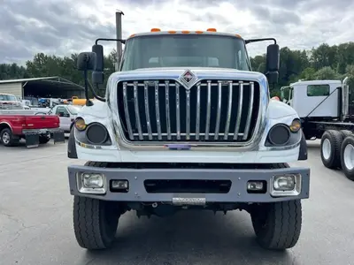 Used 2011 INTERNATIONAL 7500 Bucket (boom) trucks Washington US | Puget Sound Truck Sales #1540992