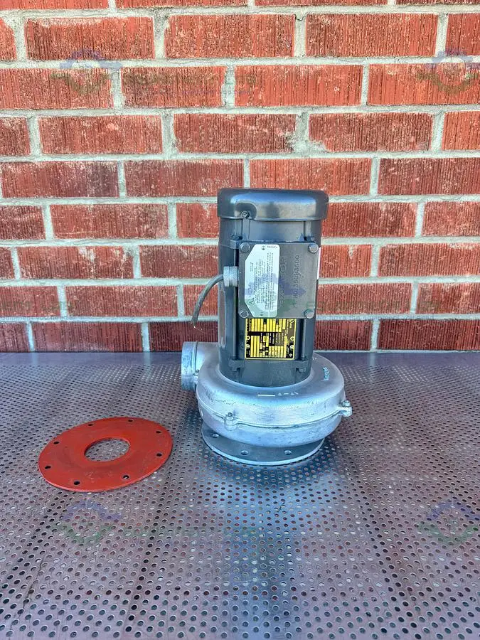 USED AMERICAN FAN COMPANY AF-8 BLOWER MAX 2700  RPM W/ 1/2" HP MOTOR