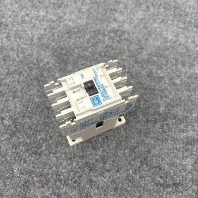 Used Cutler-Hammer CD15BNS3 PLC Contactors California US | Davliegogo LLC #1706508