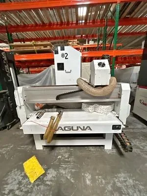 USED 2021 LAGUNA MCNC SWIFT